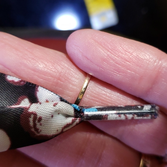 Dr Martens ribbon laces for 8-10 eyelets - Picture 8 of 9